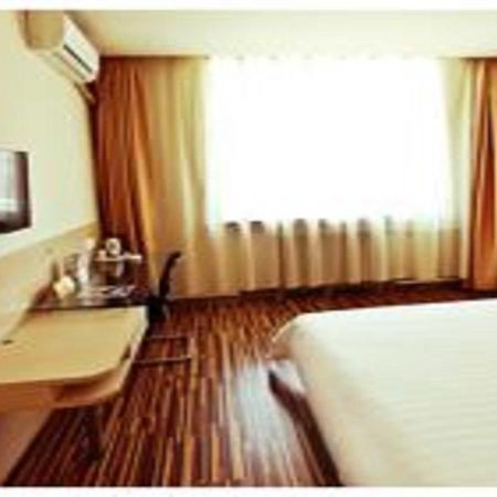 Jinjiang Inn Select Taiyuan Tongluowan Wuyi Road Exterior foto